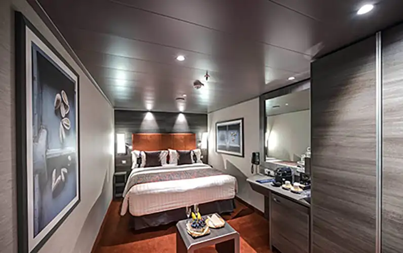 YIN MSC Yacht Club Interior