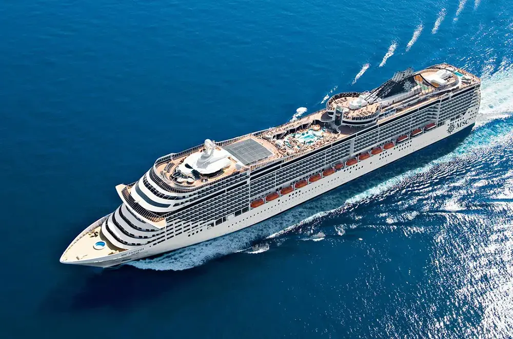 photo 1 MSC Fantasia